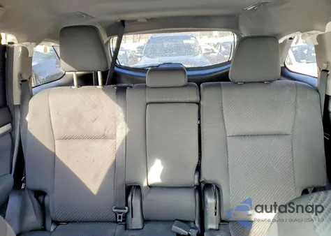 2018 Toyota Highlander Le z USA, uszkodzony, nr VIN 5TDBZRFH9JS888908